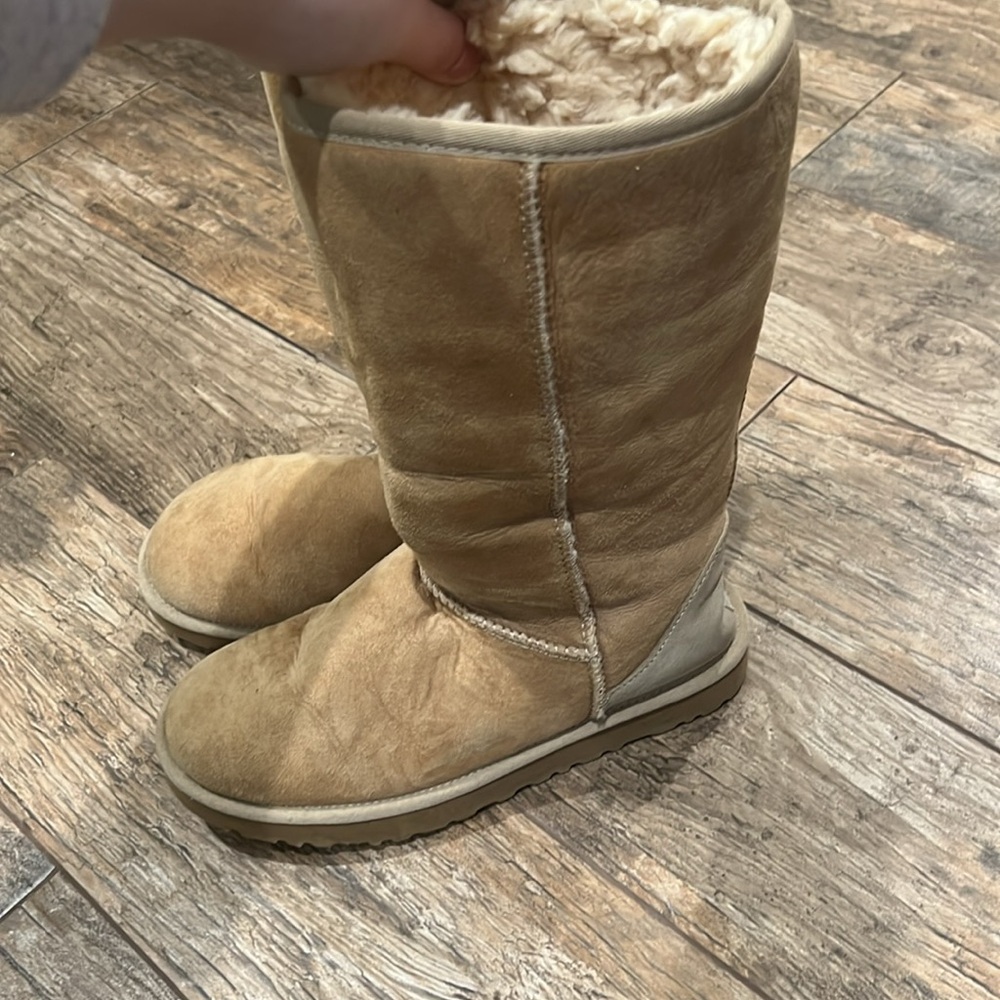 Ugg Australia Classic Tall Boots - Picture 3 of 9